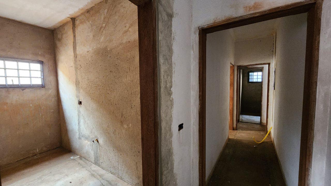 CASA RESIDENCIAL EM FASE DE ACABAMENTO FINAL- EXCELENTE LOCALIZAÇÃ, Rua João Pessoa, n 39- Centro