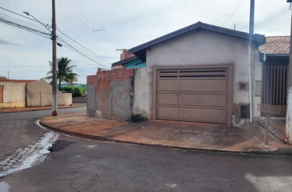 Casa Rua José Vieira Martins , n 102- Santa Luzia