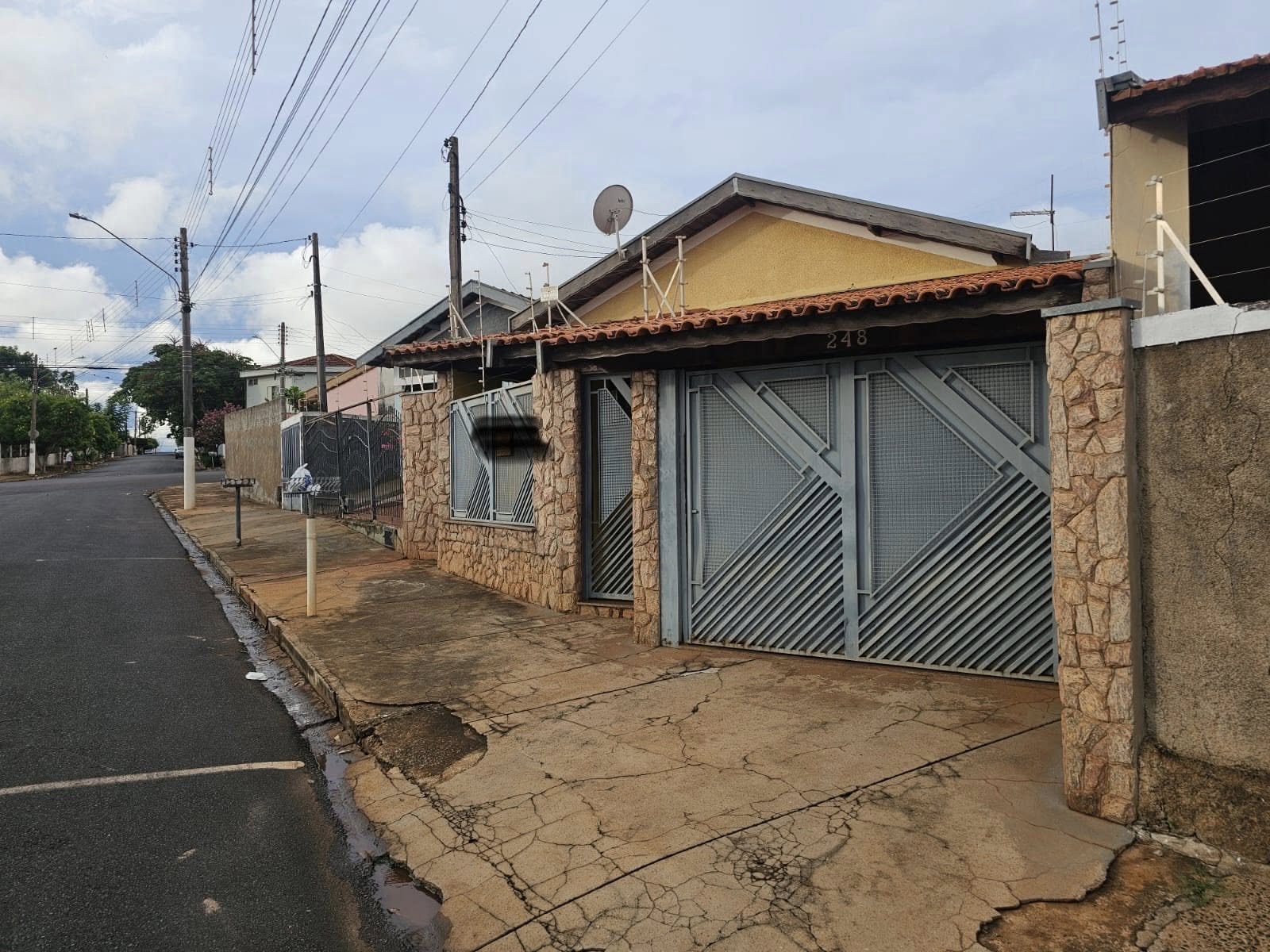 Casa Rua Dr Mello , n 248- Jardim São Carlos