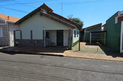 Casa Rua Joaquim Mendes Ramos, n73- Centro