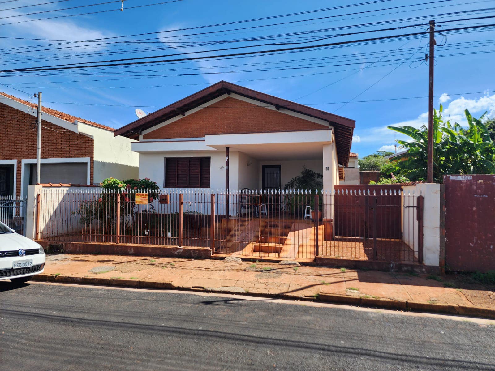 Casa Rua José Gândara Mendes n 29- Jardim Centenário