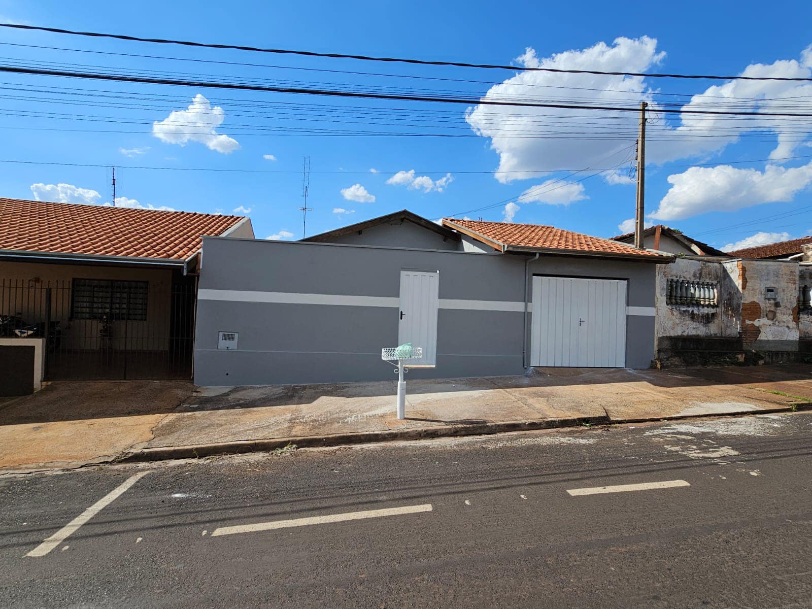 Casa Rua Gumercindo Guerreiro, n 324- Conj Habitacional Ada Dedini Ometto