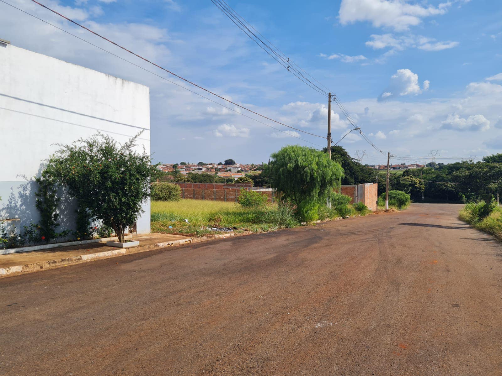 2 Terrenos no Centro Empresarial Mario Dedini Ometto , Rua n08 , Quadra “E” Lotes : 17 e 18