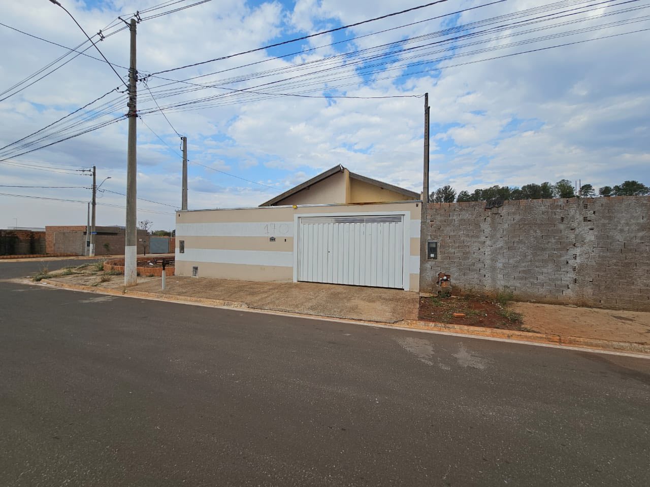 Casa Residencial- Jardim Santa Clara