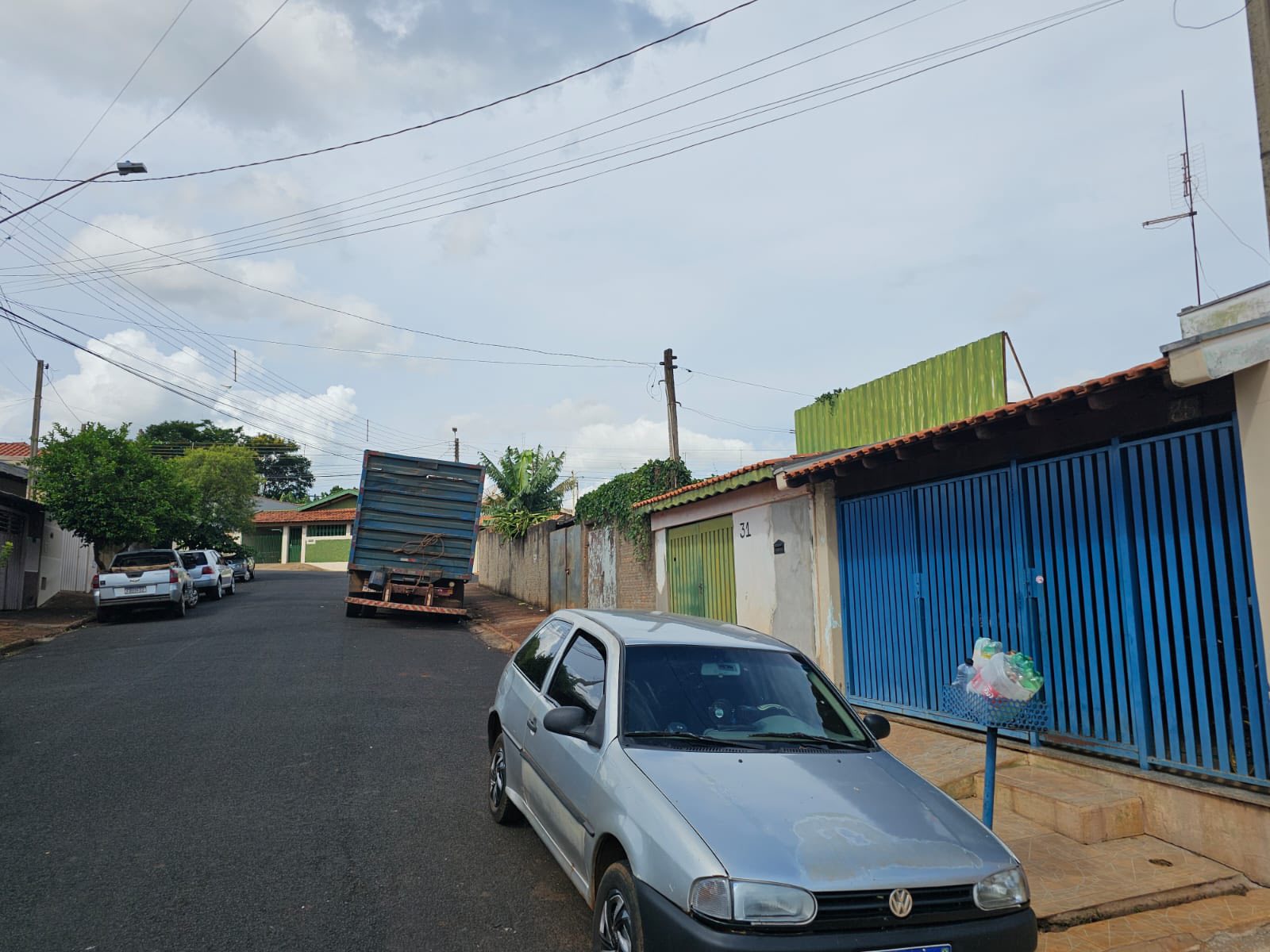 Casa Rua Natal Margutti, n 35- Jardim Santa Lúcia