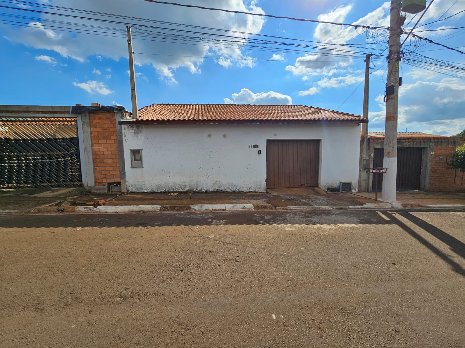 Casa Rua  Luís Antônio Teodoro, n81- Conjunto Habitacional Prefeito Agostinho Nino Deperon