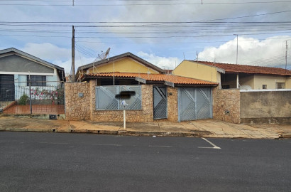 Casa Rua Dr Mello , n 248- Jardim São Carlos