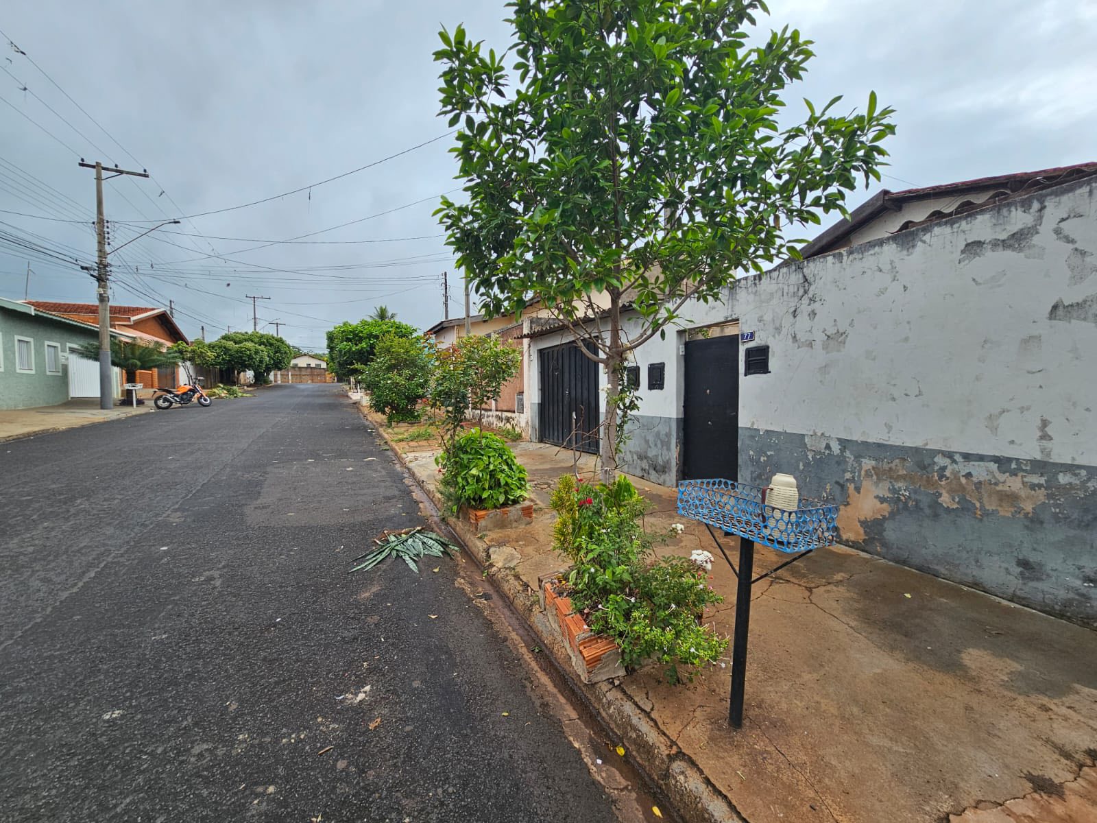 Duas Casas Rua Albino Schiavon, n 77-Conjunto Habitacional Ada Dedini Ometto