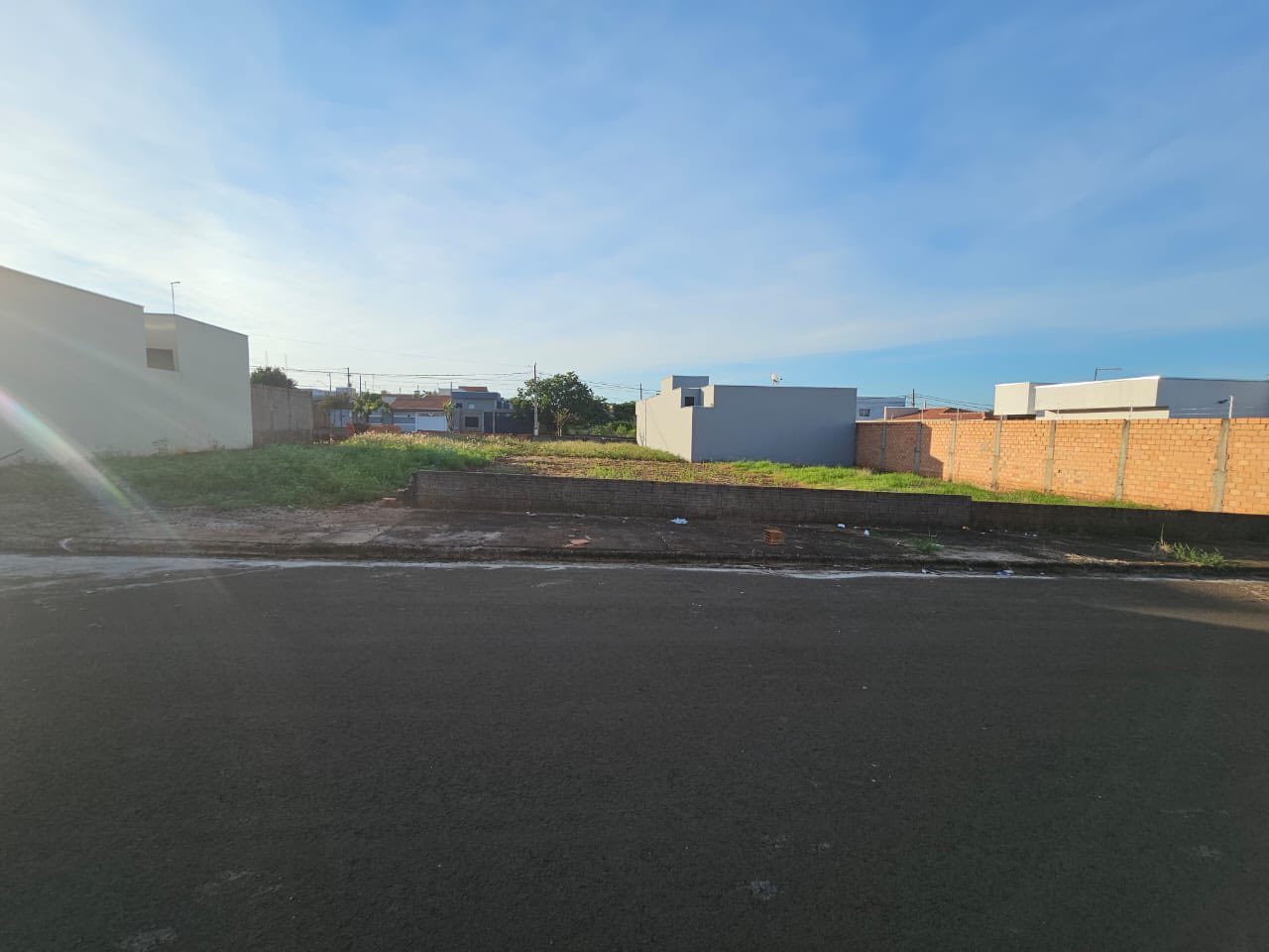 Terreno Rua Paraíba, n 170, Lote 05 da quadra 25- Parque Varotti