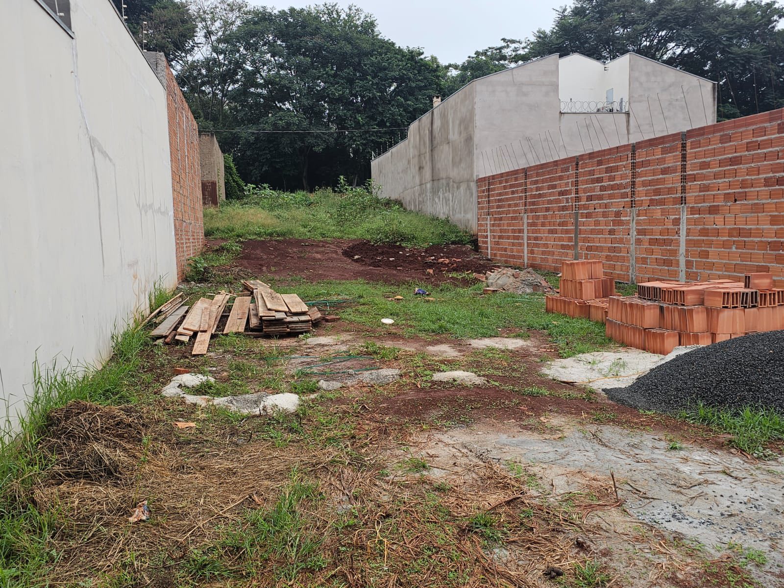 Terreno Rua Topázio, n 180 , Lote 05 da quadra D- Jardim Milano