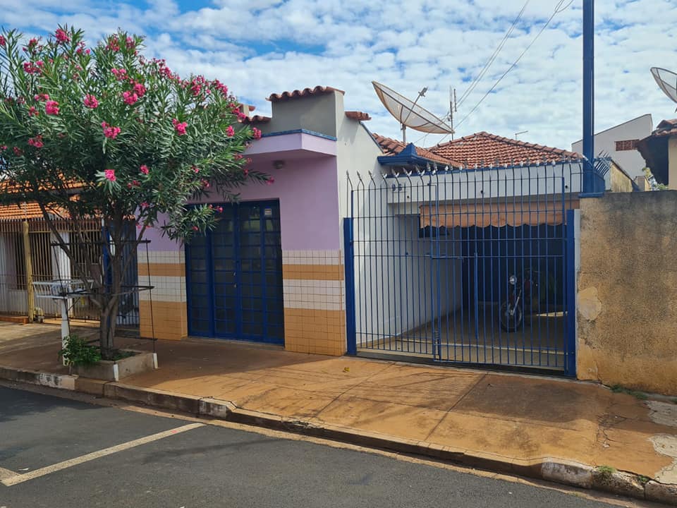 CASA RESIDENCIAL E COMÉRCIO Rua Agostinho de Biase, n 96- Jardim Brasil