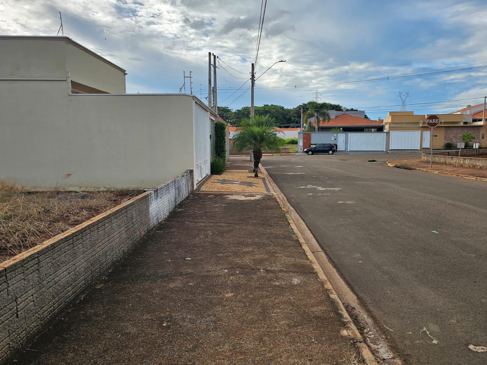 Terremp Rua  Pérola , n 32, Lote 04 da quadra F-Jardim Milano