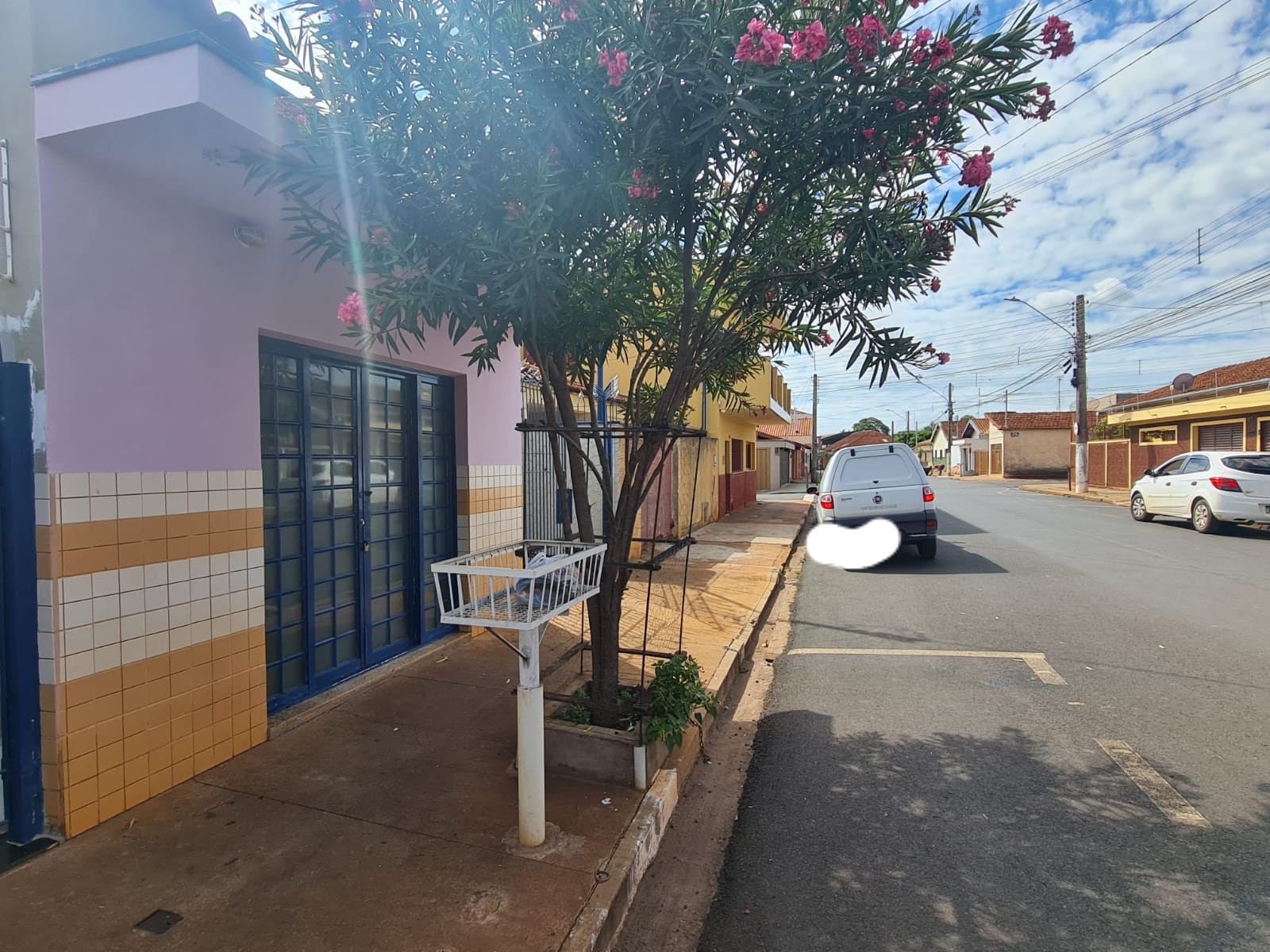 CASA RESIDENCIAL E COMÉRCIO Rua Agostinho de Biase, n 96- Jardim Brasil