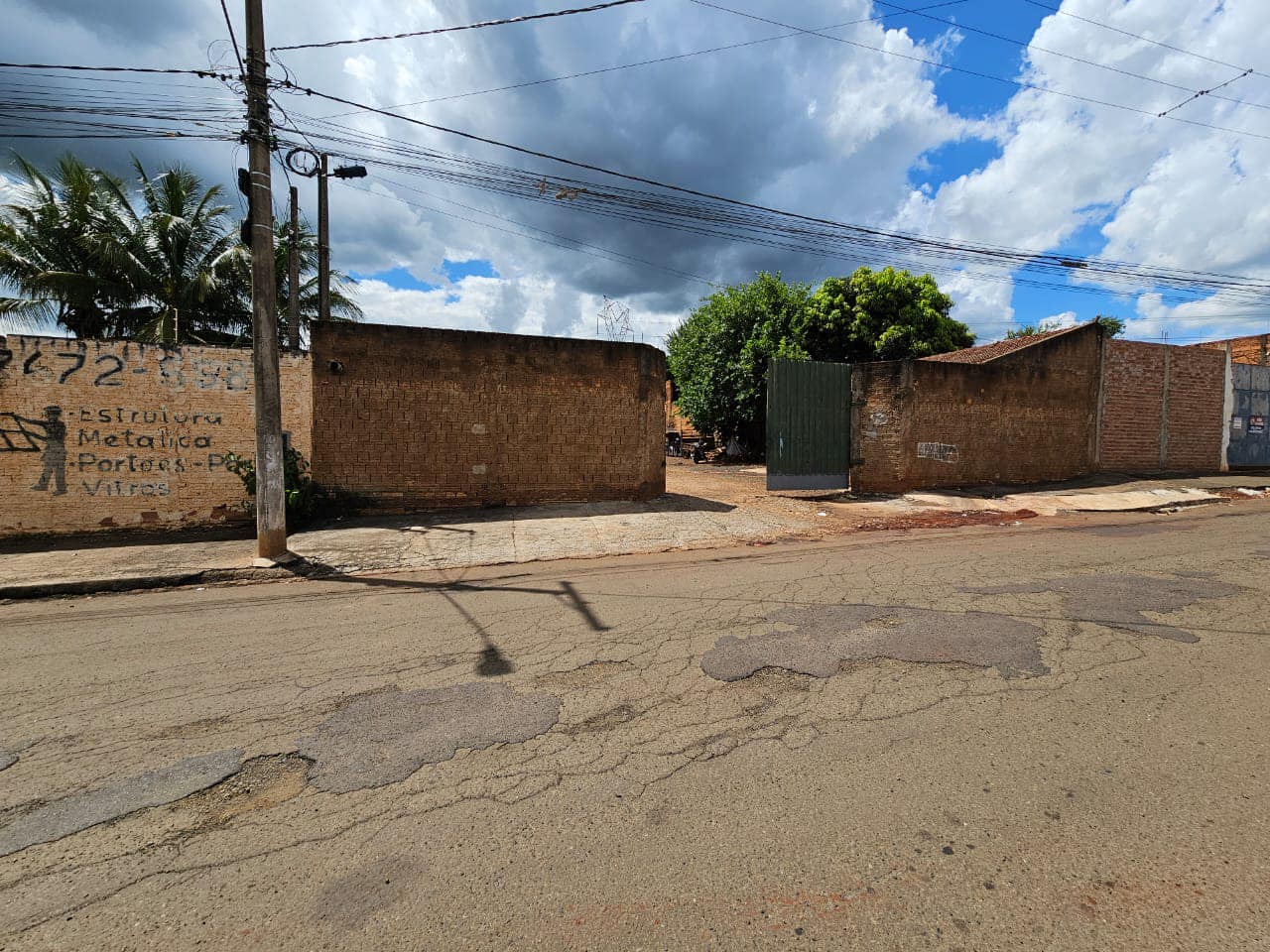 Barracão Rua José Fachini, n 51- João Apolinário Neves