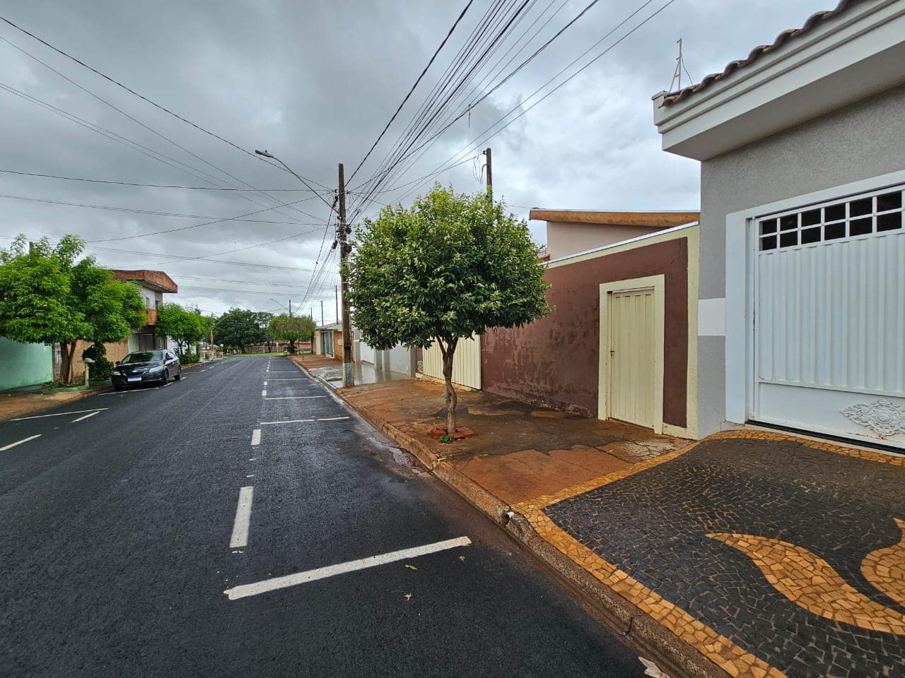 Casa Rua dos Cravos, n71- Jardim Bela Vista