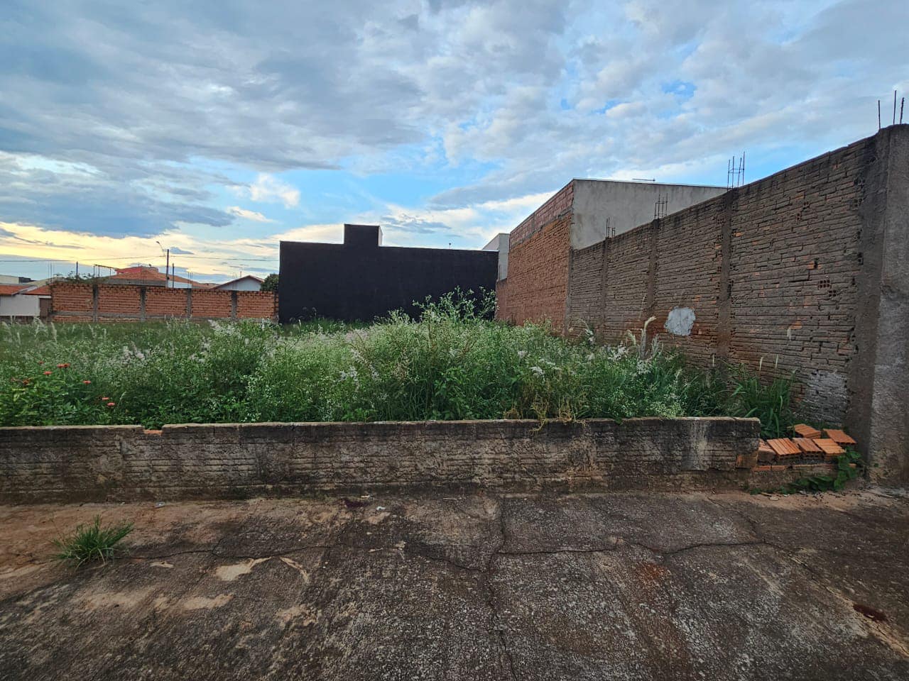 Terreno Rua Rio Grande do Norte, n 91, Lote 32 da quadra 23- Parque Varotti