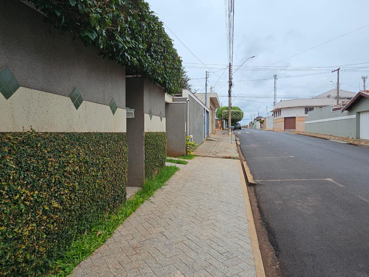 SOBRADO RESIDENCIAL DE ALTO PADRÃO ,Rua Ferrucio de Fiori, n370 ( com saída para rua Claudia ) - Jardim São Carlos