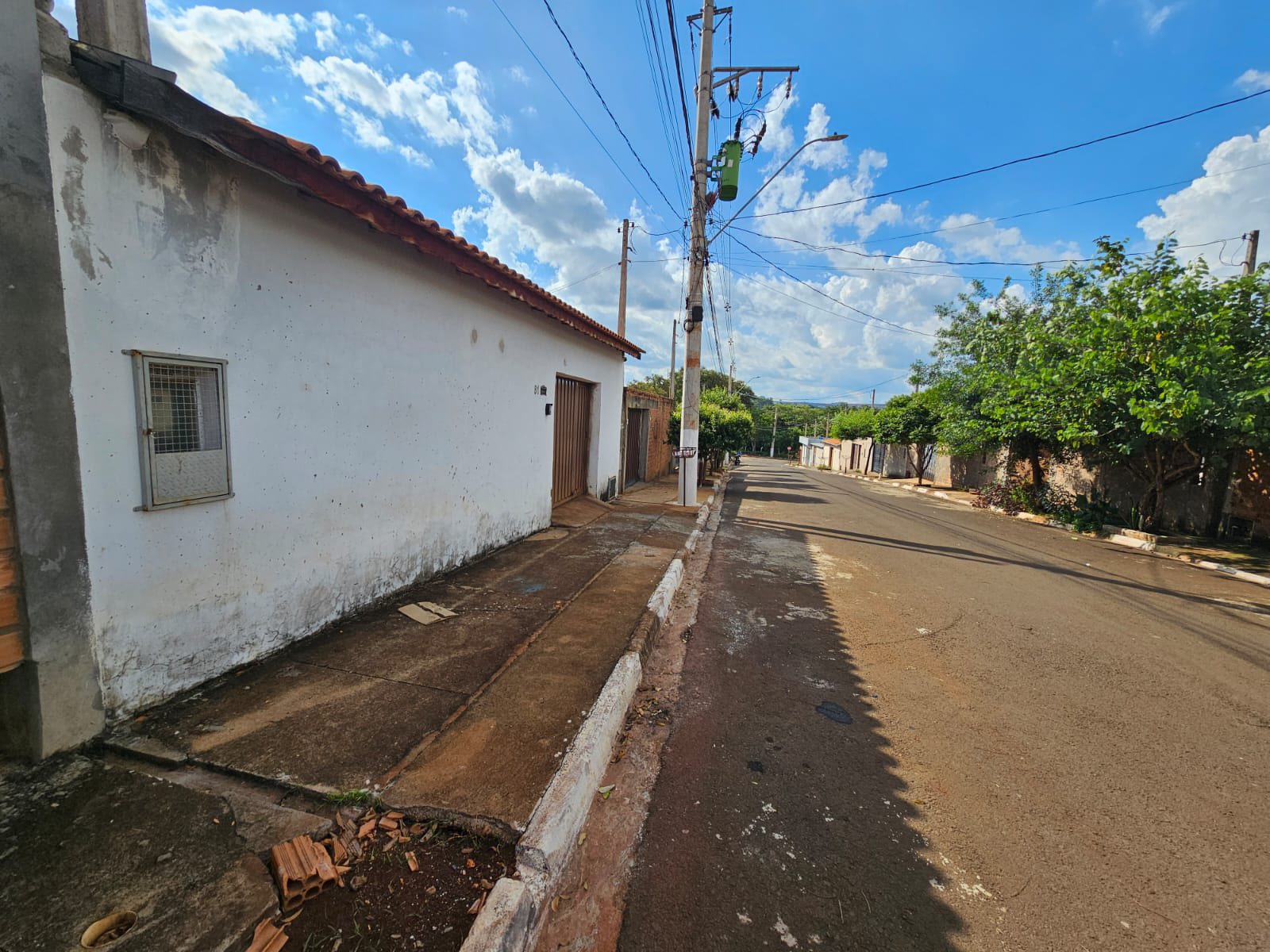 Casa Rua  Luís Antônio Teodoro, n81- Conjunto Habitacional Prefeito Agostinho Nino Deperon