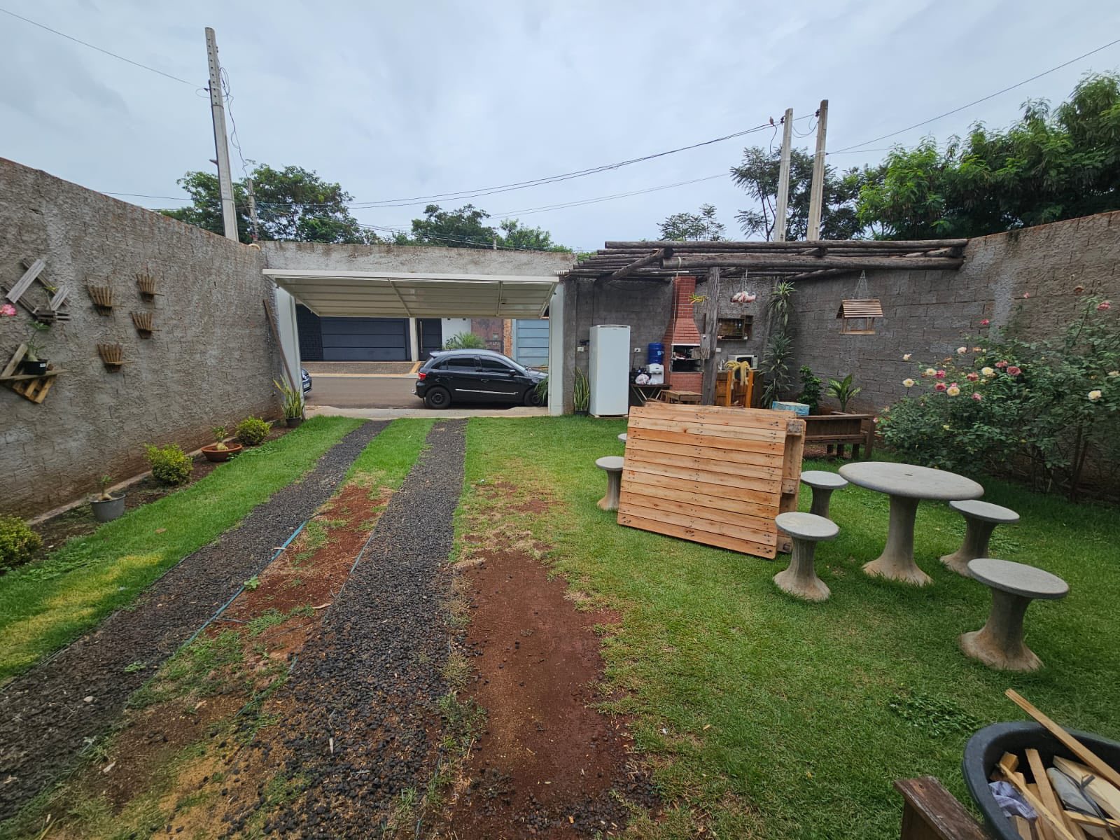 Rua Zenaide Ciccone Guimarães Mello, n 240- Jardim Santa Clara