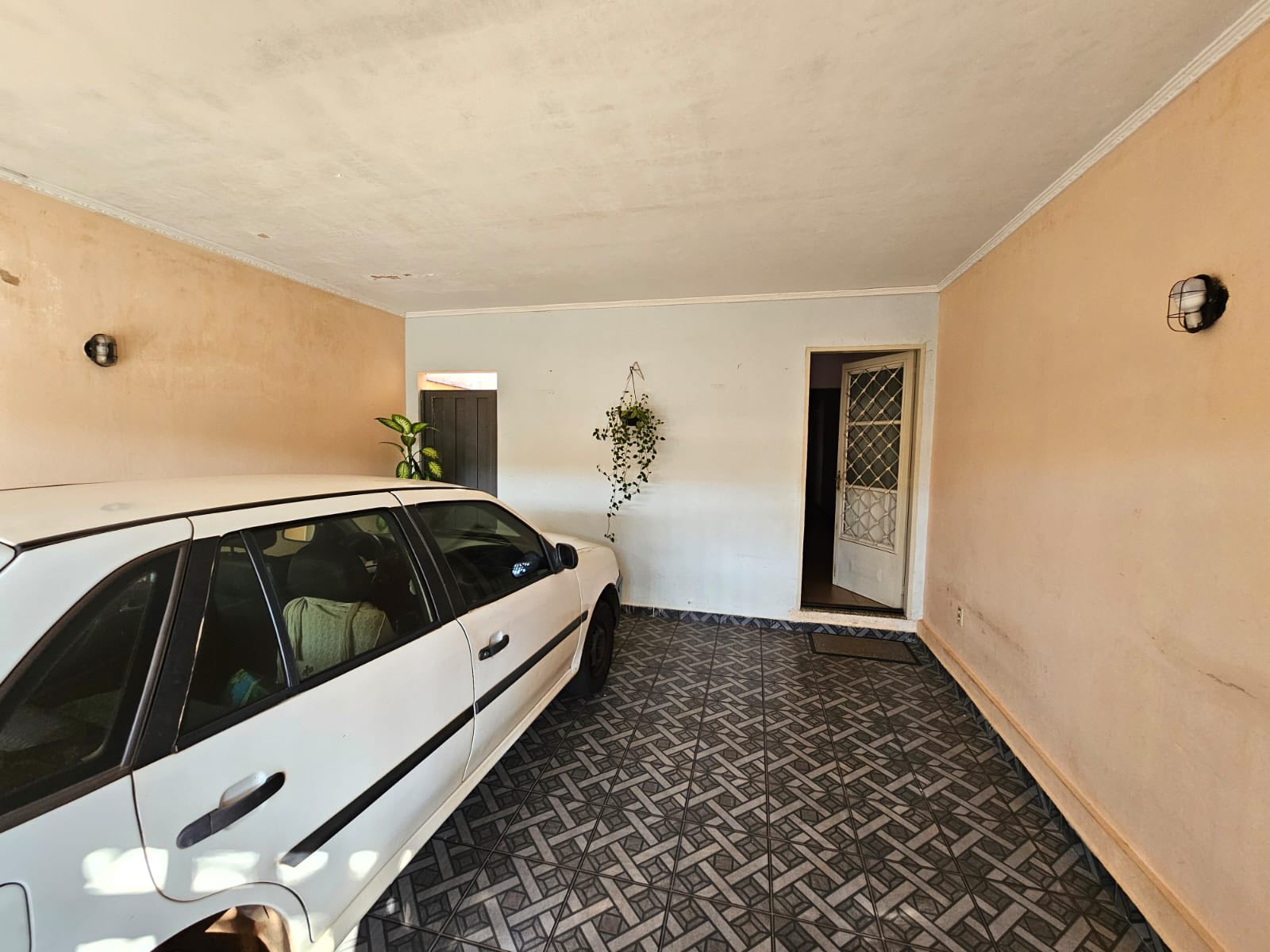 Casa  Rua Pedro Minello, n135- Jardim Santa Cecília