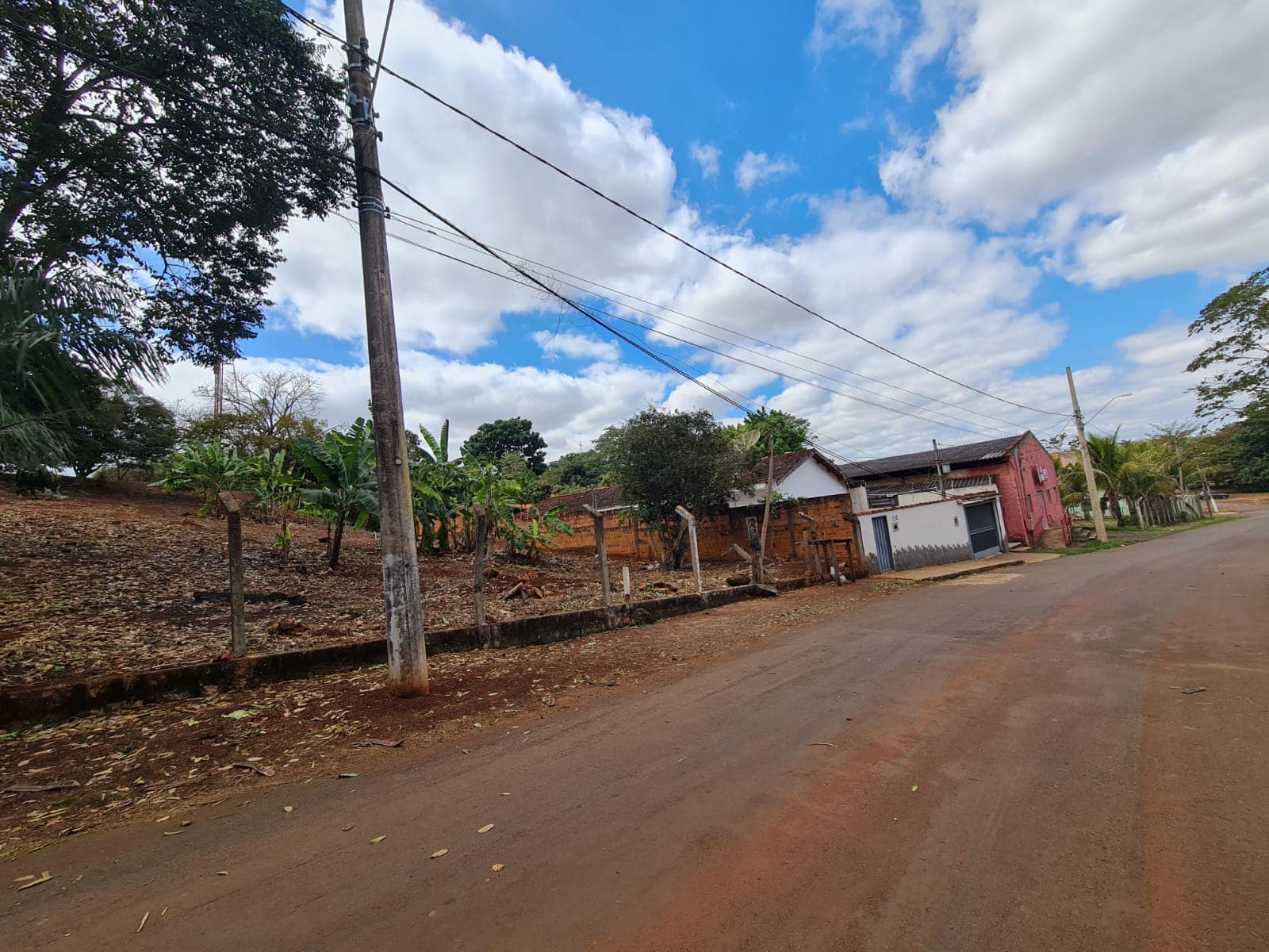 Terreno  na Cahoeira de Emas, Avenida Paulo Furlan/ Rua Moacyr Furlan