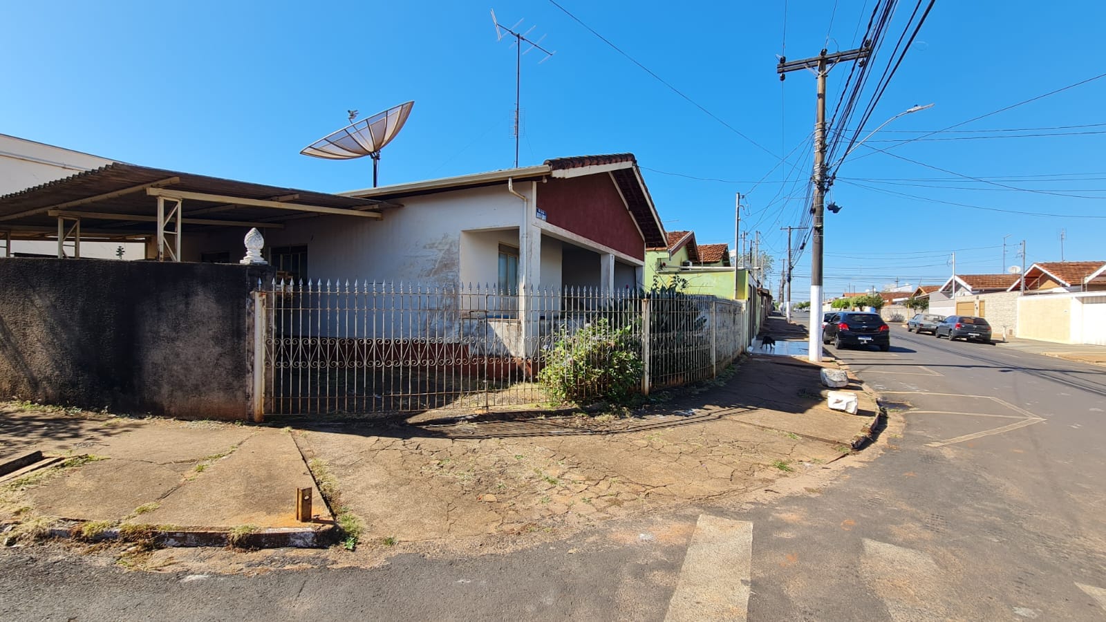 Casa Rua Bento Fonoff, n 07 - Jardim Das Palmeiras