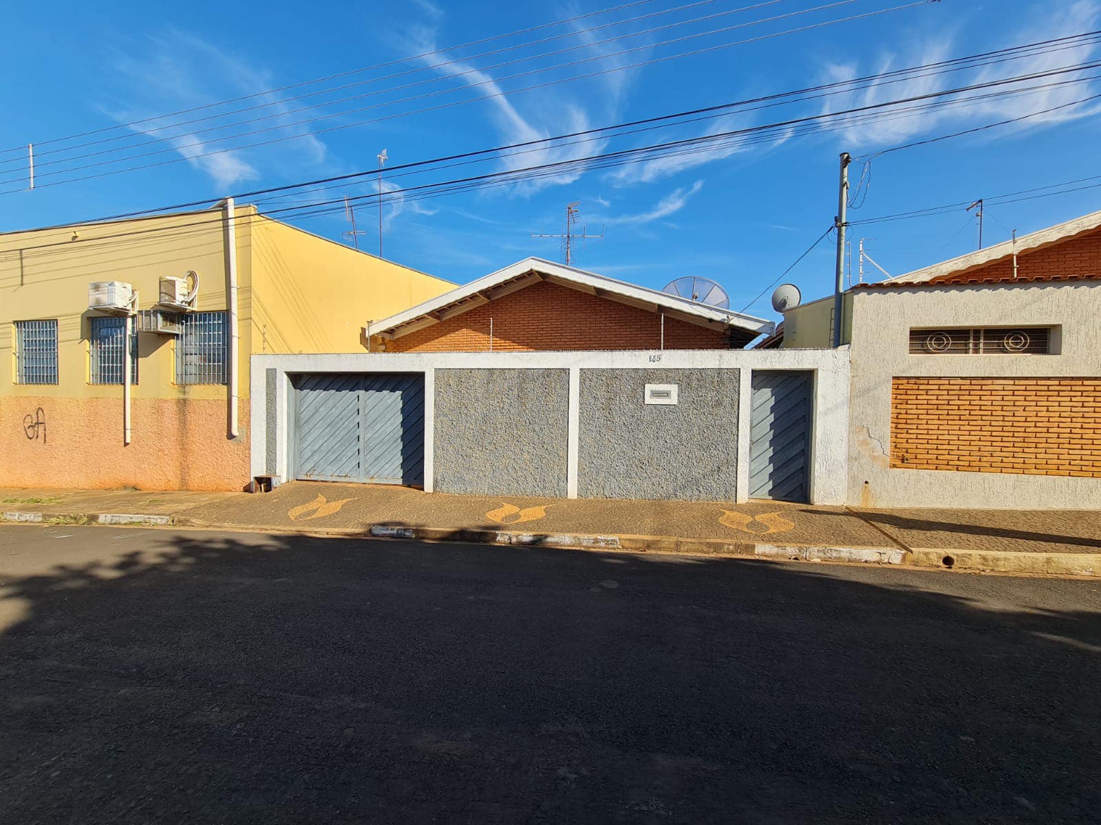 Casa Rua Das Graças , n 145- Vila Santa Therezinha