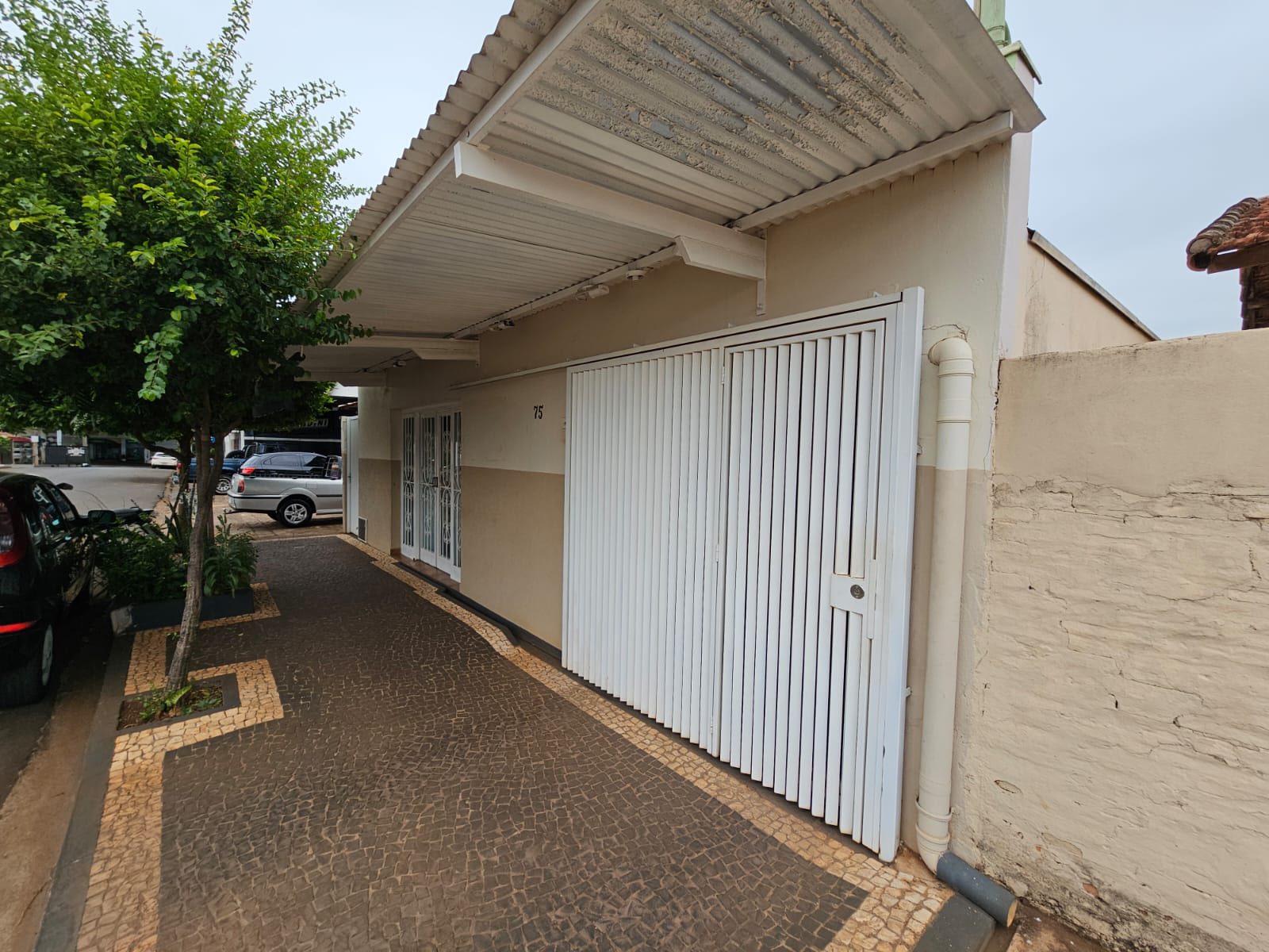 Casa Residencial / Comercio, Rua Juliana , n75- Jardim São Carlos