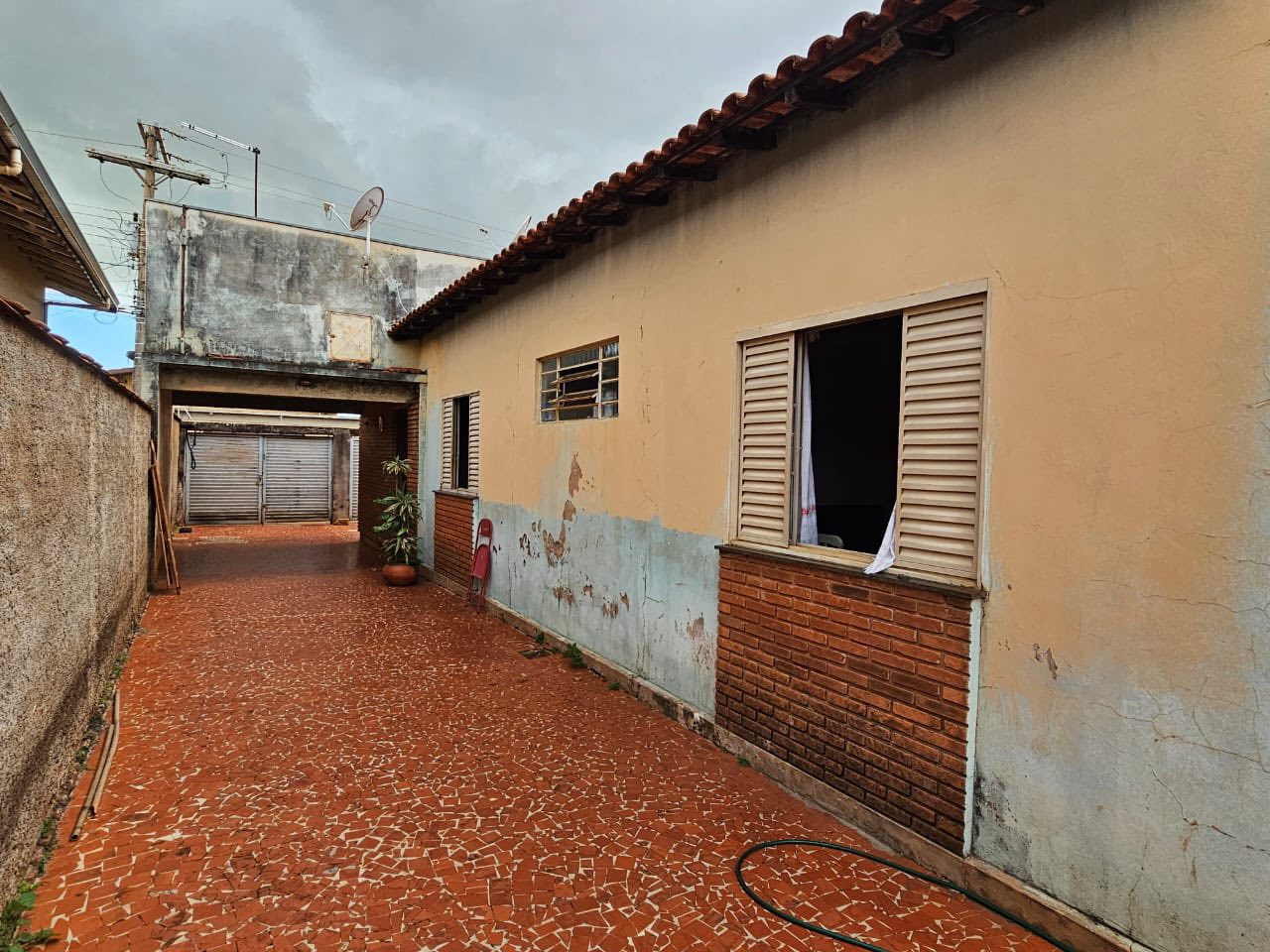 Casa Rua Monteiro de Barros, n 56- Centro Ótima Localização