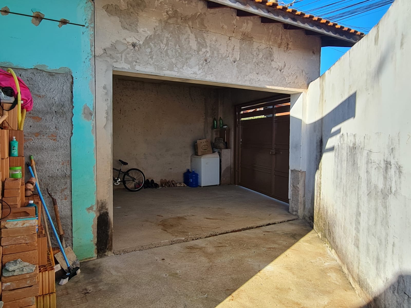 Casa Rua José Vieira Martins , n 102- Santa Luzia