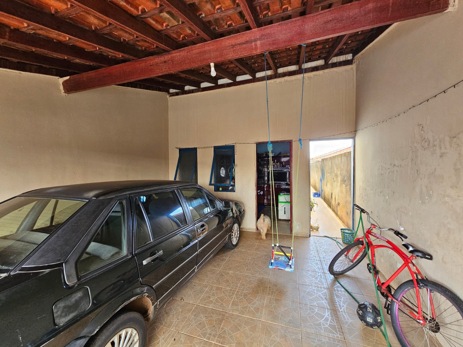 Casa Rua Natal Margutti, n 35- Jardim Santa Lúcia