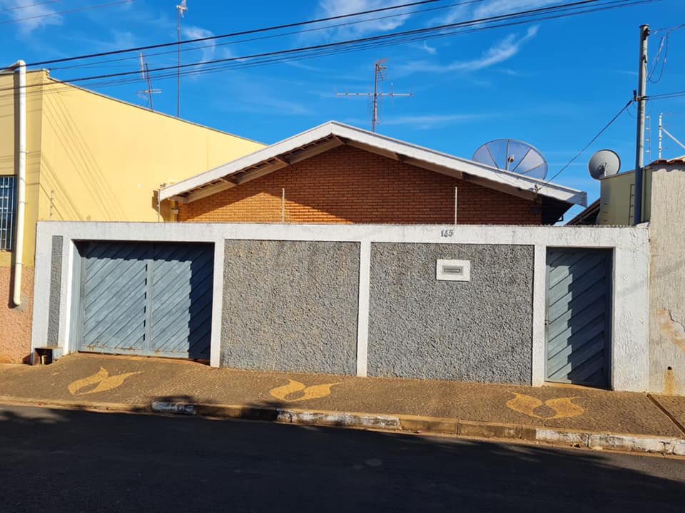 Casa Rua Das Graças , n 145- Vila Santa Therezinha