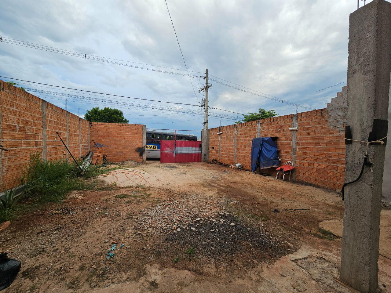 SOBRADO RESIDENCIAL Rua Paraíba , n181- Parque Varotti