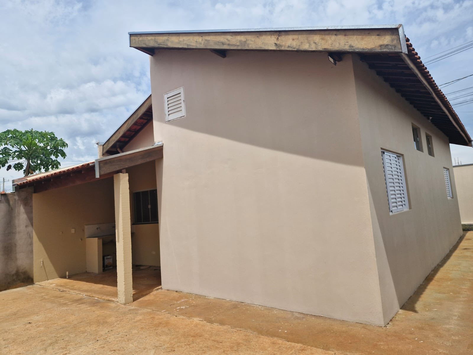 Casa Residencial- Jardim Santa Clara