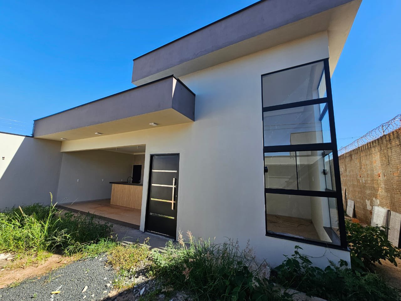 Casa Rua Espírito Santo, n 48- Parque Varotti