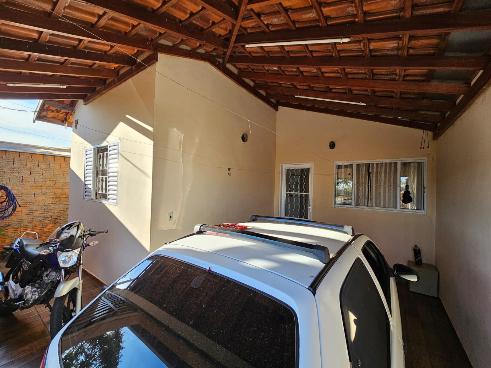 Casa na Rua Rio de Janeiro, n81- Parque Varotti