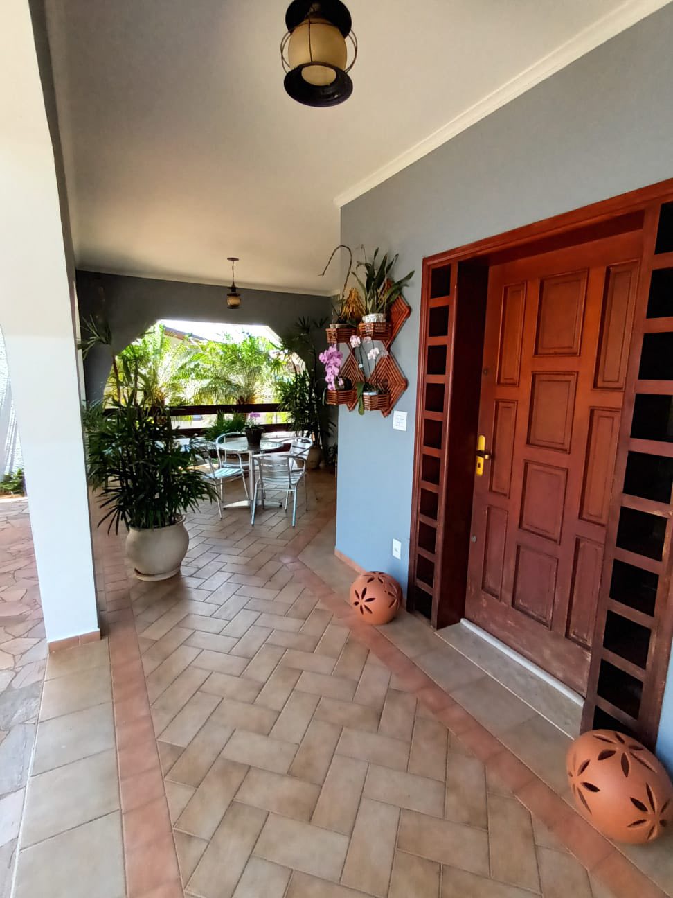 EXCELENTE CASA DE ALTO PADRÃO EM SÃO JOSÉ DO RIO PARDO