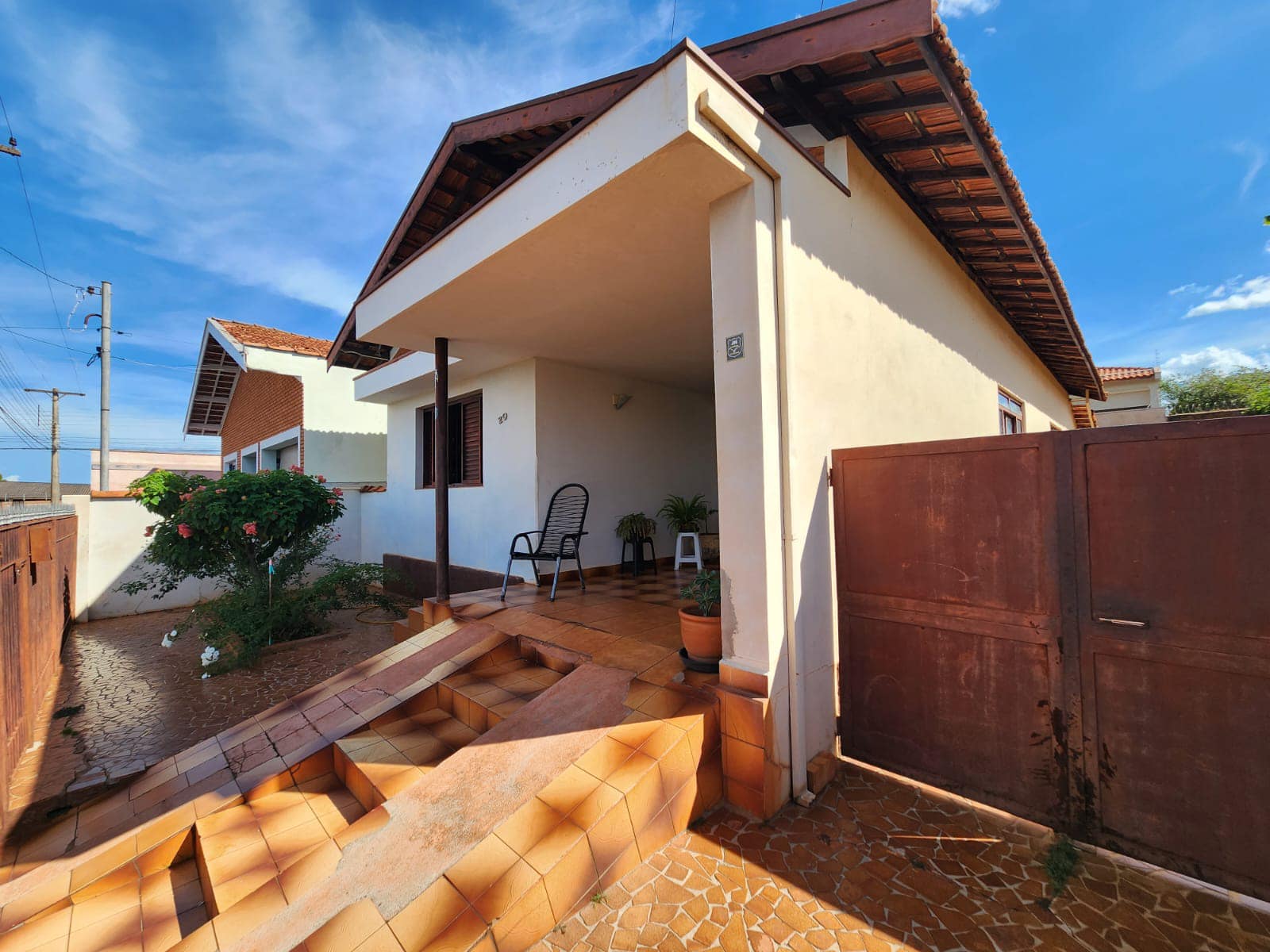 Casa Rua José Gândara Mendes n 29- Jardim Centenário