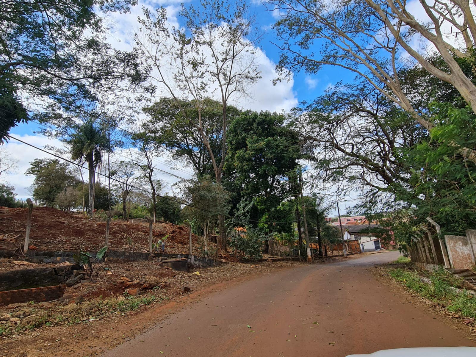 Terreno  na Cahoeira de Emas, Avenida Paulo Furlan/ Rua Moacyr Furlan