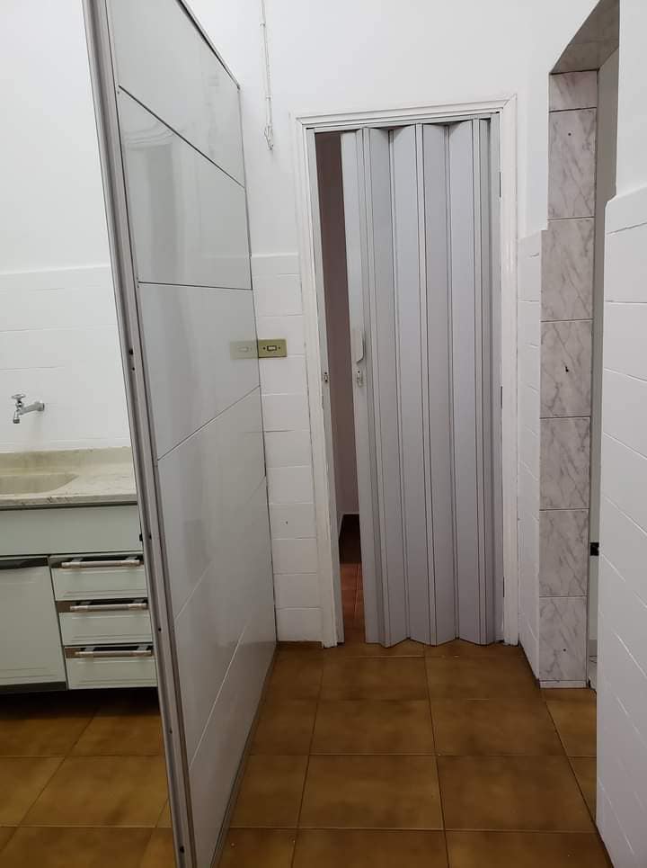 Rua Crispim de Abreu , n 494- Centro / Comércio ,  Rua Coronel Penteado, n251- Centro EXCELENTE LOCALIZAÇÃO