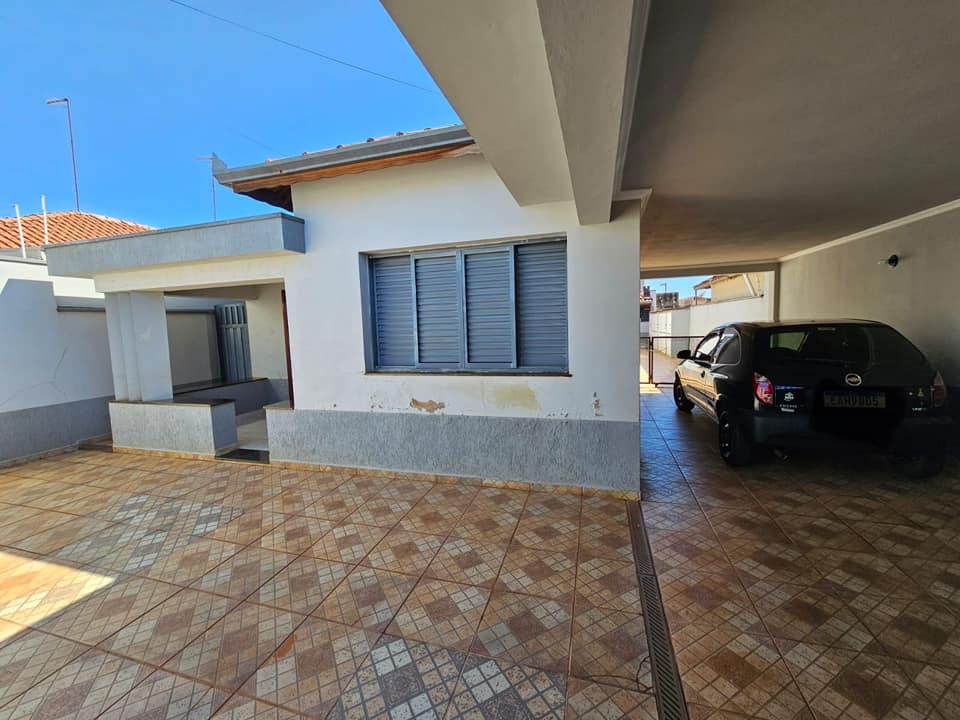 Casa / Sobrado Residencial Excelente Localização, Rua Prudente de Moraes, n917- Vila Bortone