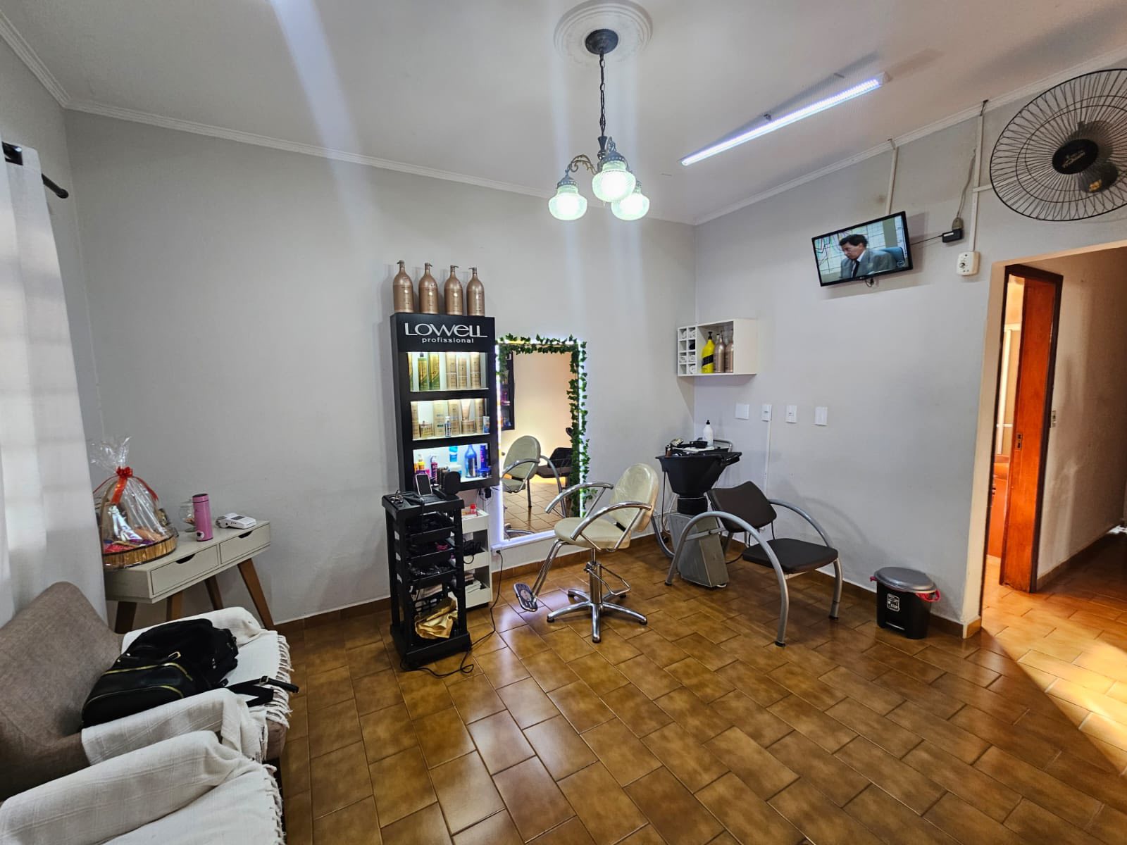 Casa Avenida Quinze de Novembro , n1200- CENTRO ( ÓTIMA LOCALIZAÇÃO)