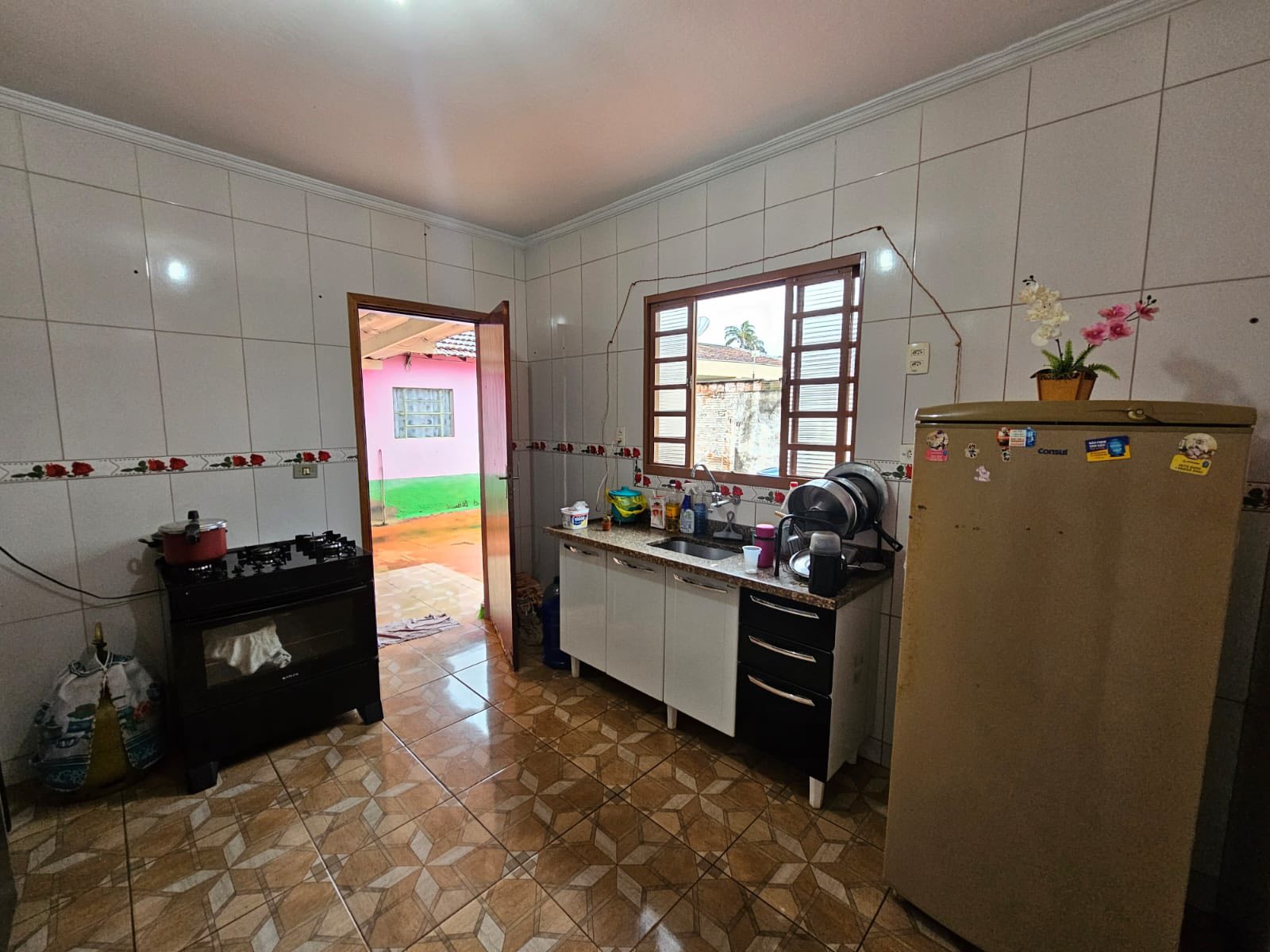 Duas casas Rua Floriano Peixoto, n 07- Jardim Brasil