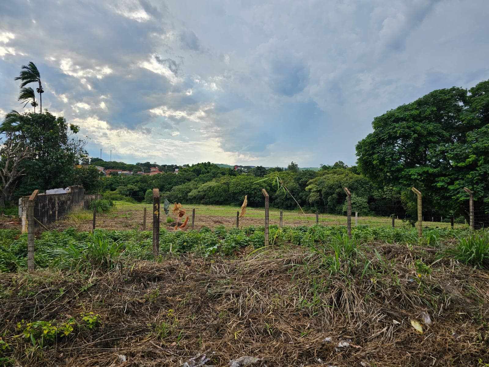 CHÁCARA SANTO ANTÔNIO, Rua Tenente Pinto , n 463- Centro