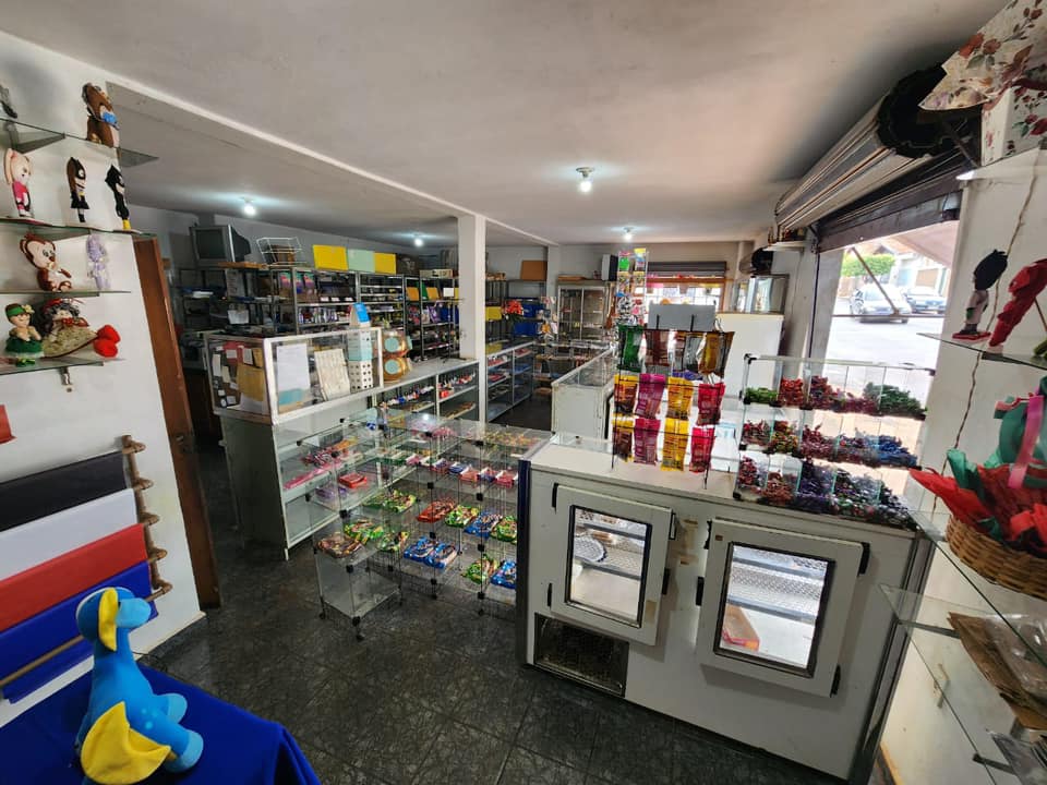 Casa com Ponto Comercial Rua Manoel Pires de Campos , n 122- Vila Santa Terezinha