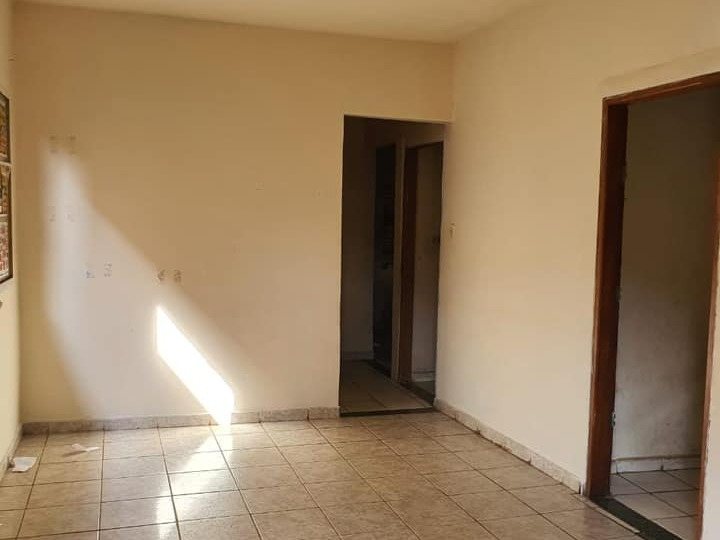 Casa  Rua José Viera Martins, nº 67 - Santa Luzia