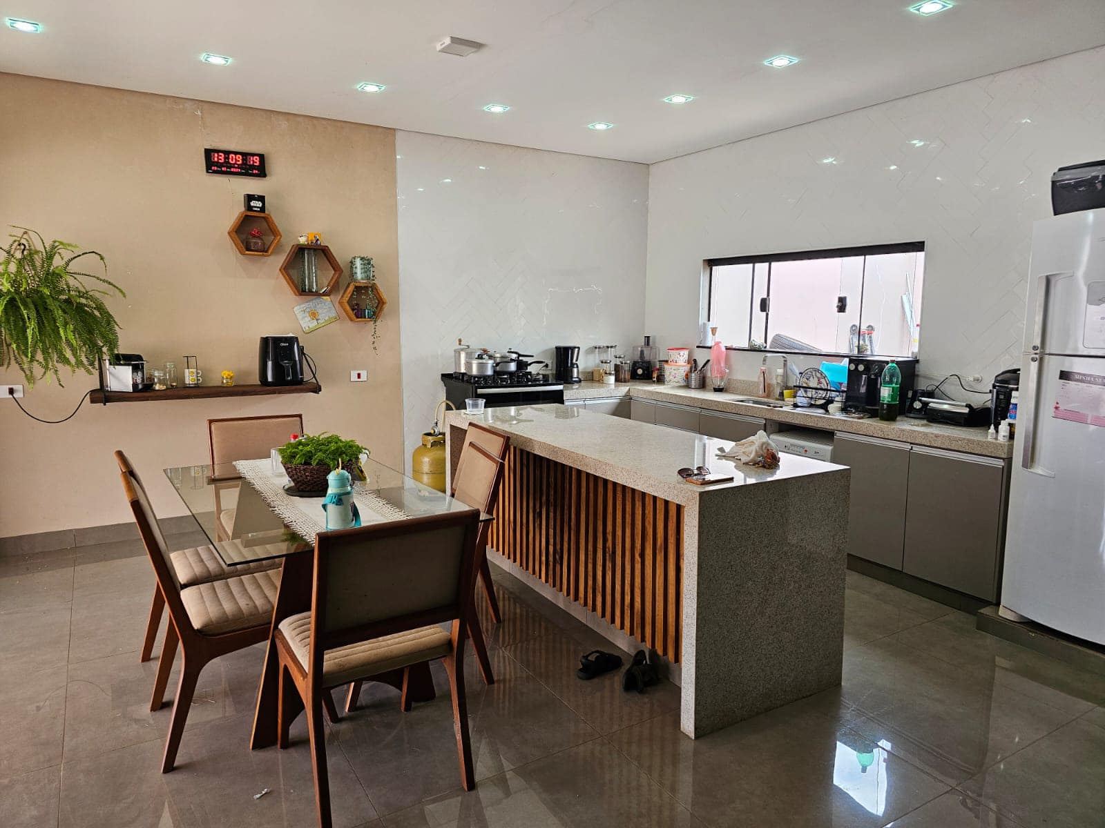 Casa Rua José Galimberti, n121- Jardim Santa Clara