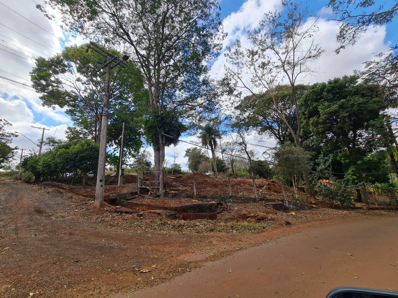 Terreno  na Cahoeira de Emas, Avenida Paulo Furlan/ Rua Moacyr Furlan