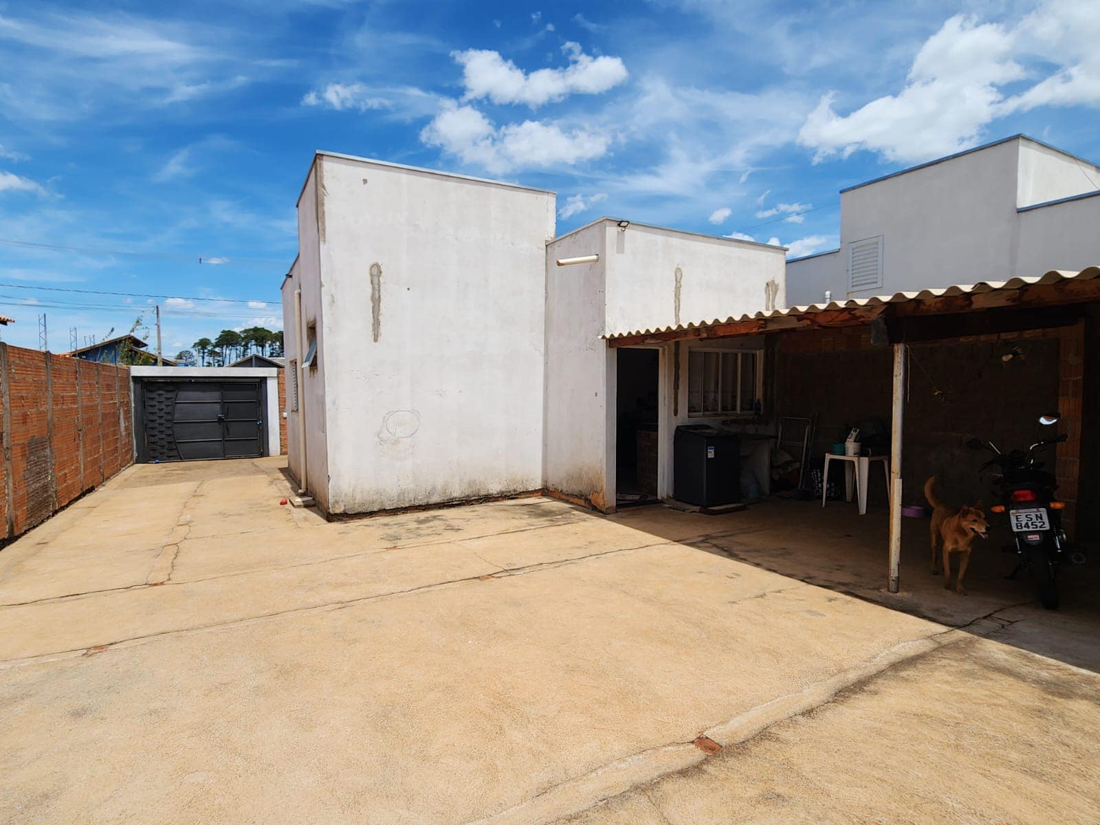 Casa Rua Maria de Lourdes Bortoloto, n301- Jardim Santa Clara