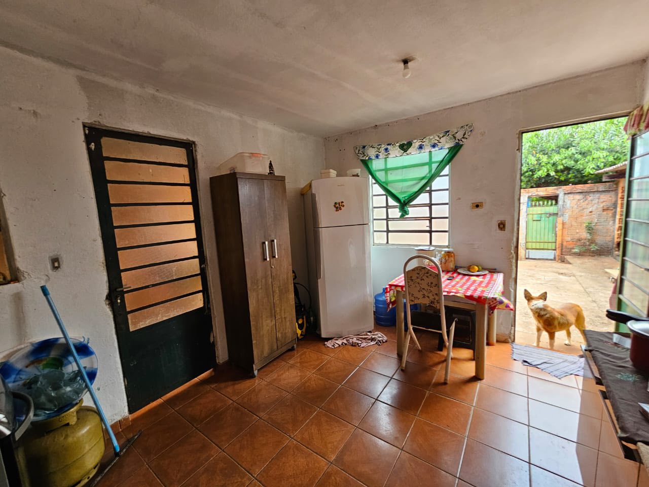 Casa Residencial- Conjunto Habitacional Orlando Bellomi